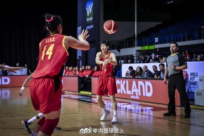 辅以捕手配